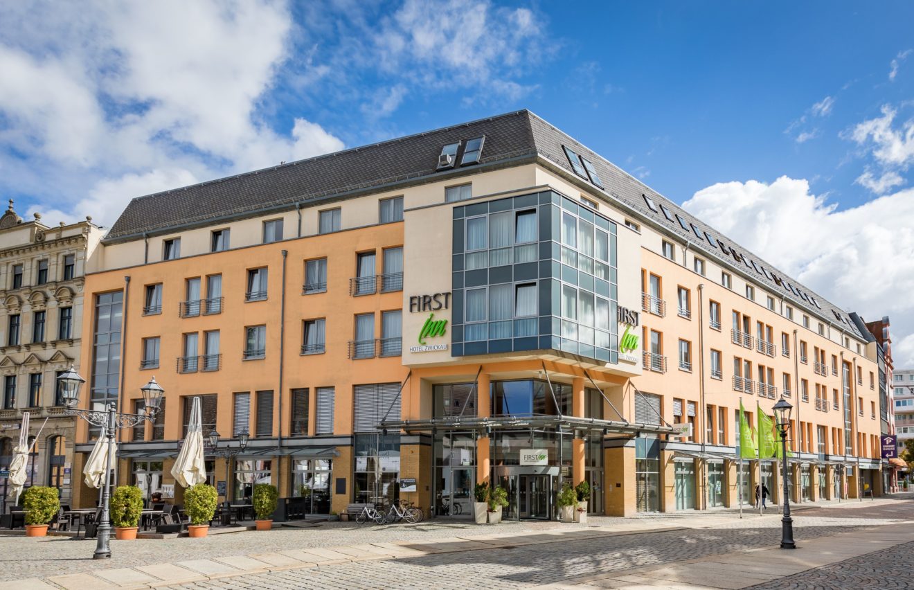 Hotel_Aussenansicht neu 2019 zoom