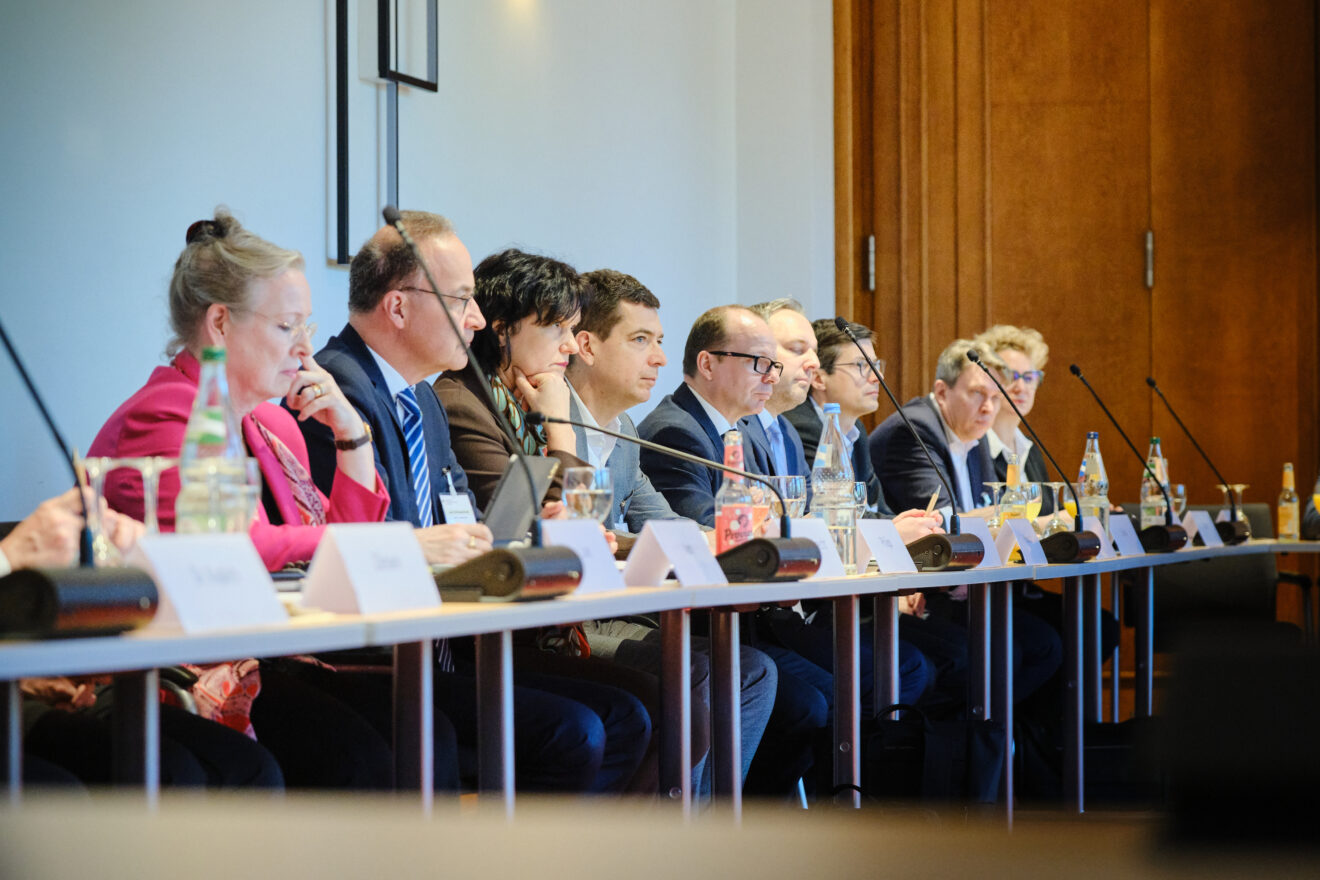 Austausch mit der Bundesbauministerin zur besonderen Situation der ostdeutschen Wohnungswirtschaft