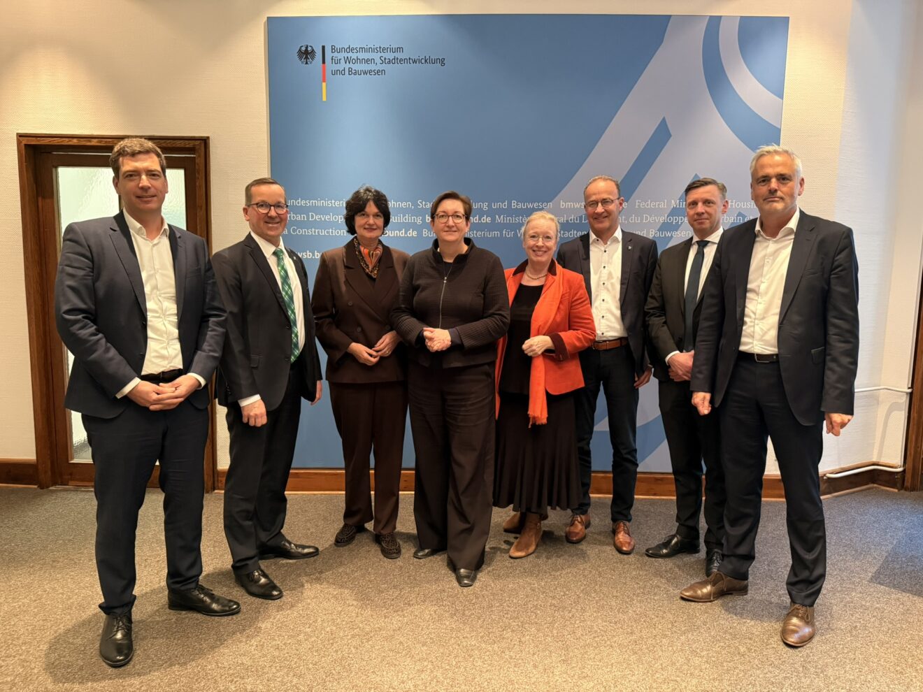 Ostdeutsche Wohnungsverbände wegen Leerstandsstrategie in Berlin