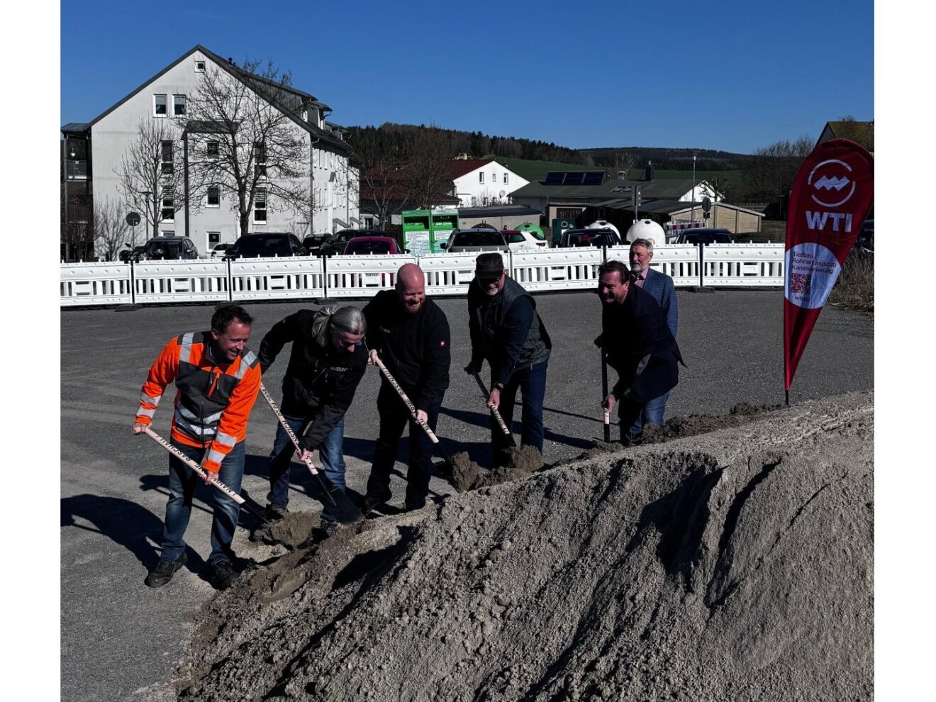 Erster Spatenstich für die Wärmewende im Quartier!